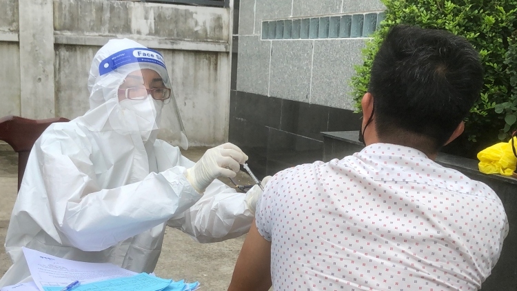 COVID-19: 15,779 new infections recorded, Hanoi tops localities
